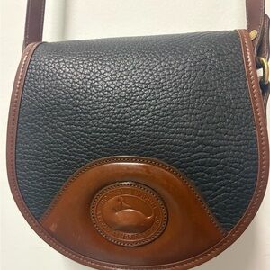 Dooney & Bourke All Weather Leather Saddle Crossbody Black Purse Handbag Classic